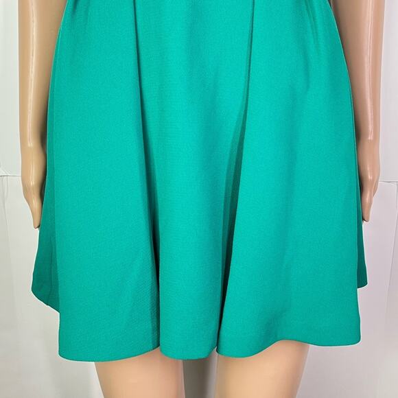 New BCBGeneration Emerald Green Sheer Mesh Cutout Pleated Mini Dress - Picture 6 of 13